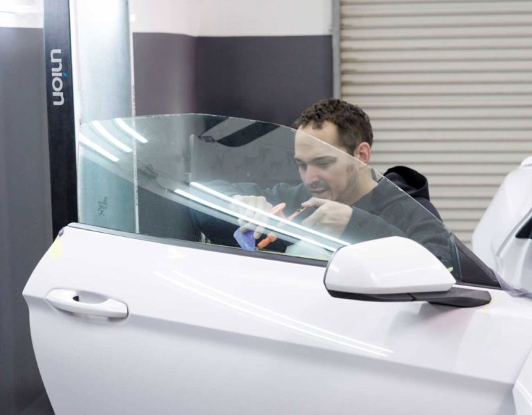Blog 1 The best carbon window tinting for cars in Alsip