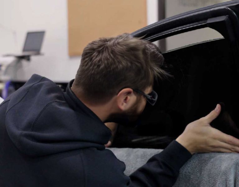 Blog 1 The best carbon window tinting for cars in Evergreen Park